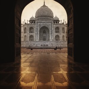 AGRA MATHURA VRINDAVAN TOUR- Deluxe Bus